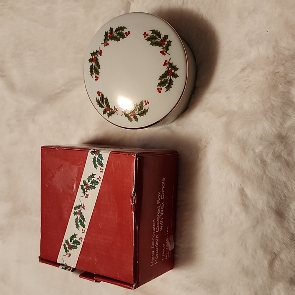 HAND DECORATED PORCELINE COVERED BOX